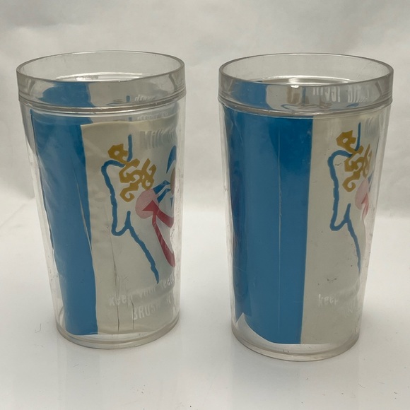 Vintage Creepy Clown Dental Ad Retro Plastic Clear Cups Set Of 2 5” Tall - Picture 5 of 9